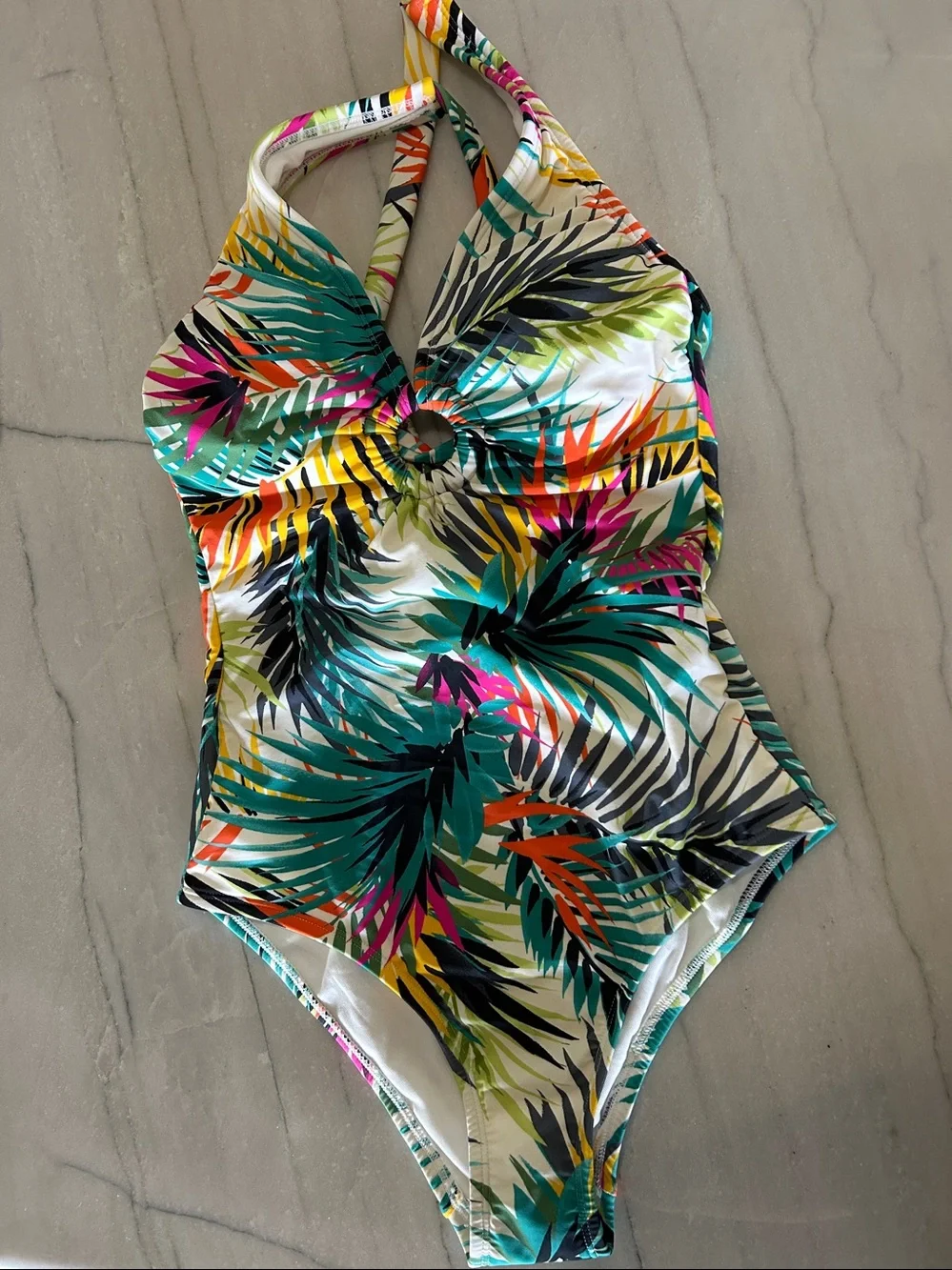 Shade & Shore Plunge Ring Detail
